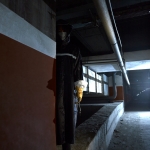 [妖精社]T2119_嫩模苏伟户外逃亡主题超薄无内连体肉丝秀惹火身材诱惑写真41P